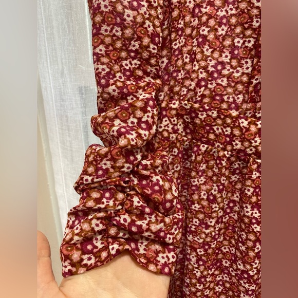 Floral Midi Length Dress - Picture 4 of 9